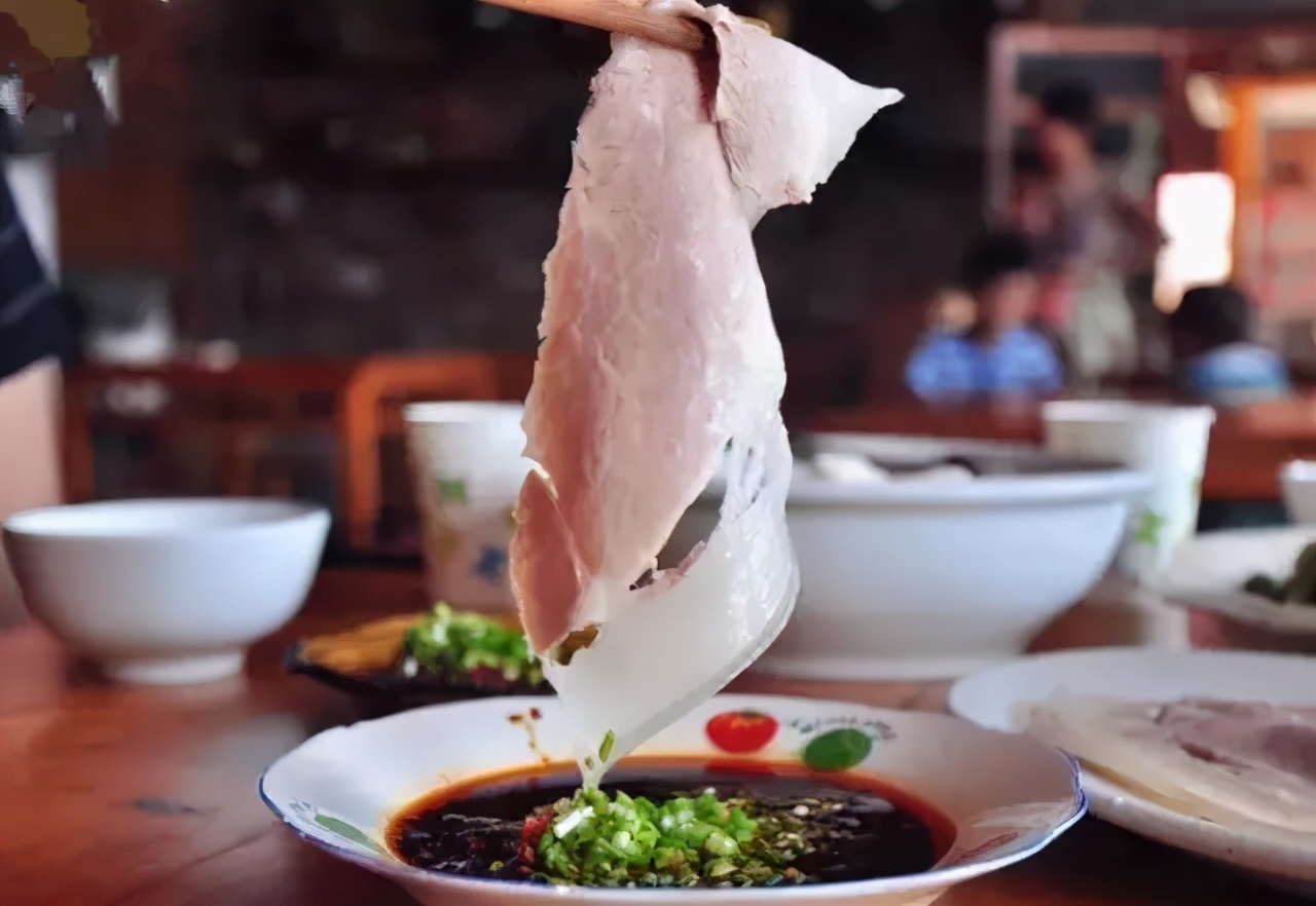 宜宾有什么特色的美食,四川宜宾美食攻略视频