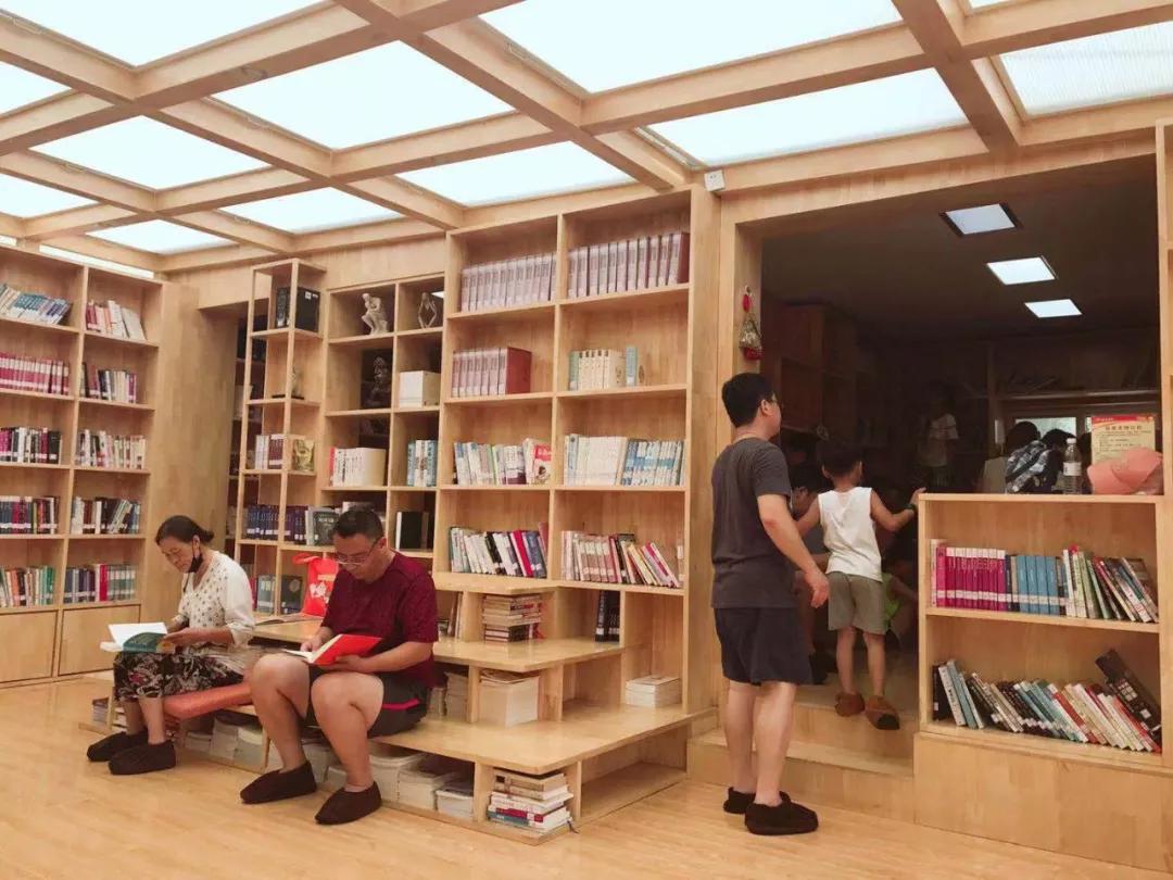 走进图书馆沐浴书香活动,走进书香校园感受读书魅力