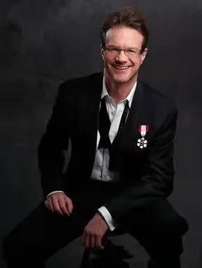 姜昆当年的徒弟,姜昆的老徒弟