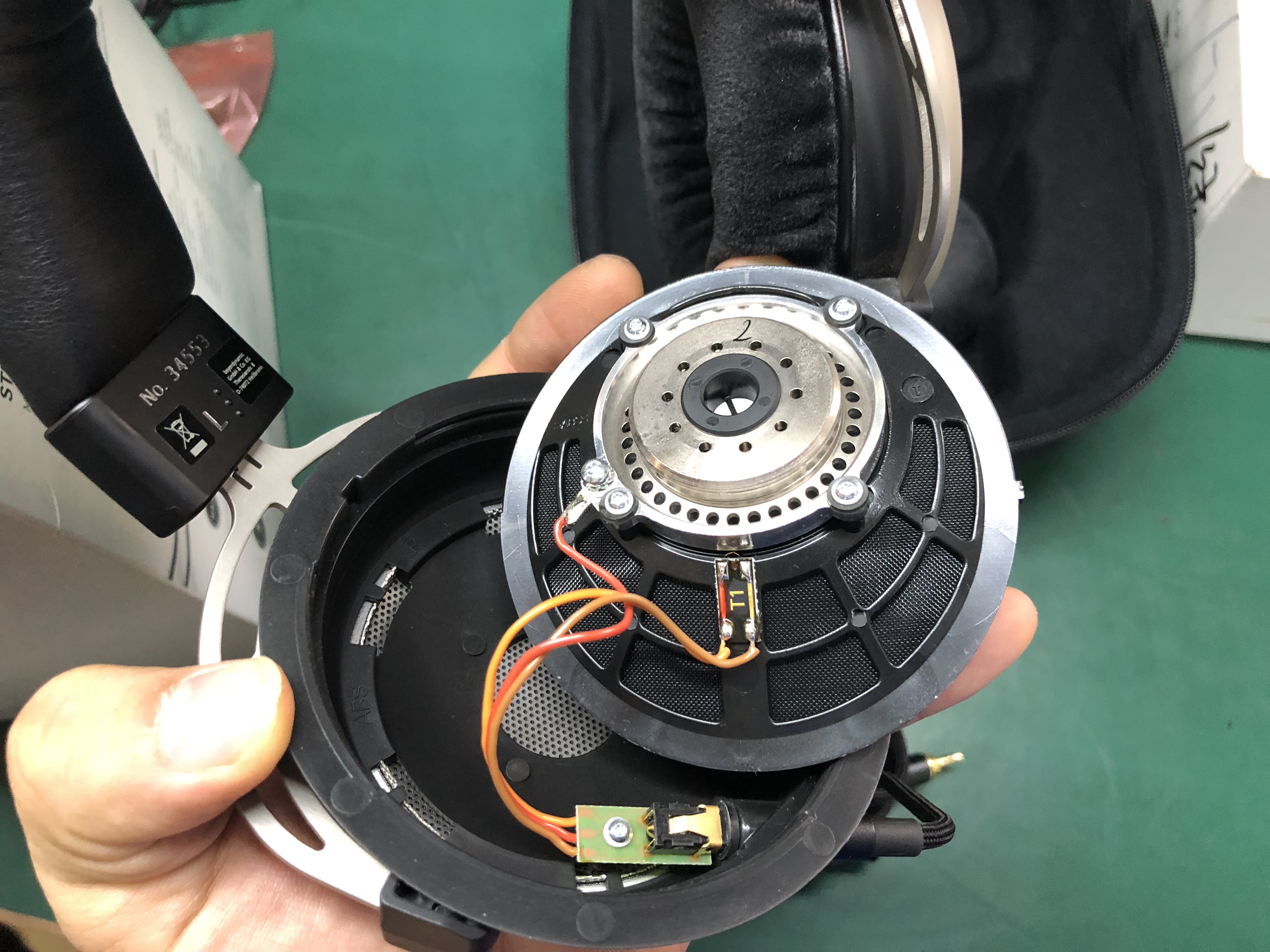 拜亚动力t1特斯拉,拜亚第三代特斯拉旗舰耳机t1评测