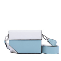 不要再背烂大街的双肩包了,别再背烂大街的轻奢包