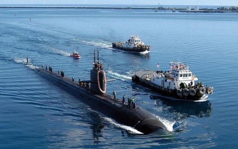 美专家建议美国买法国潜艇，然后送给越南对付中国？该吃药了