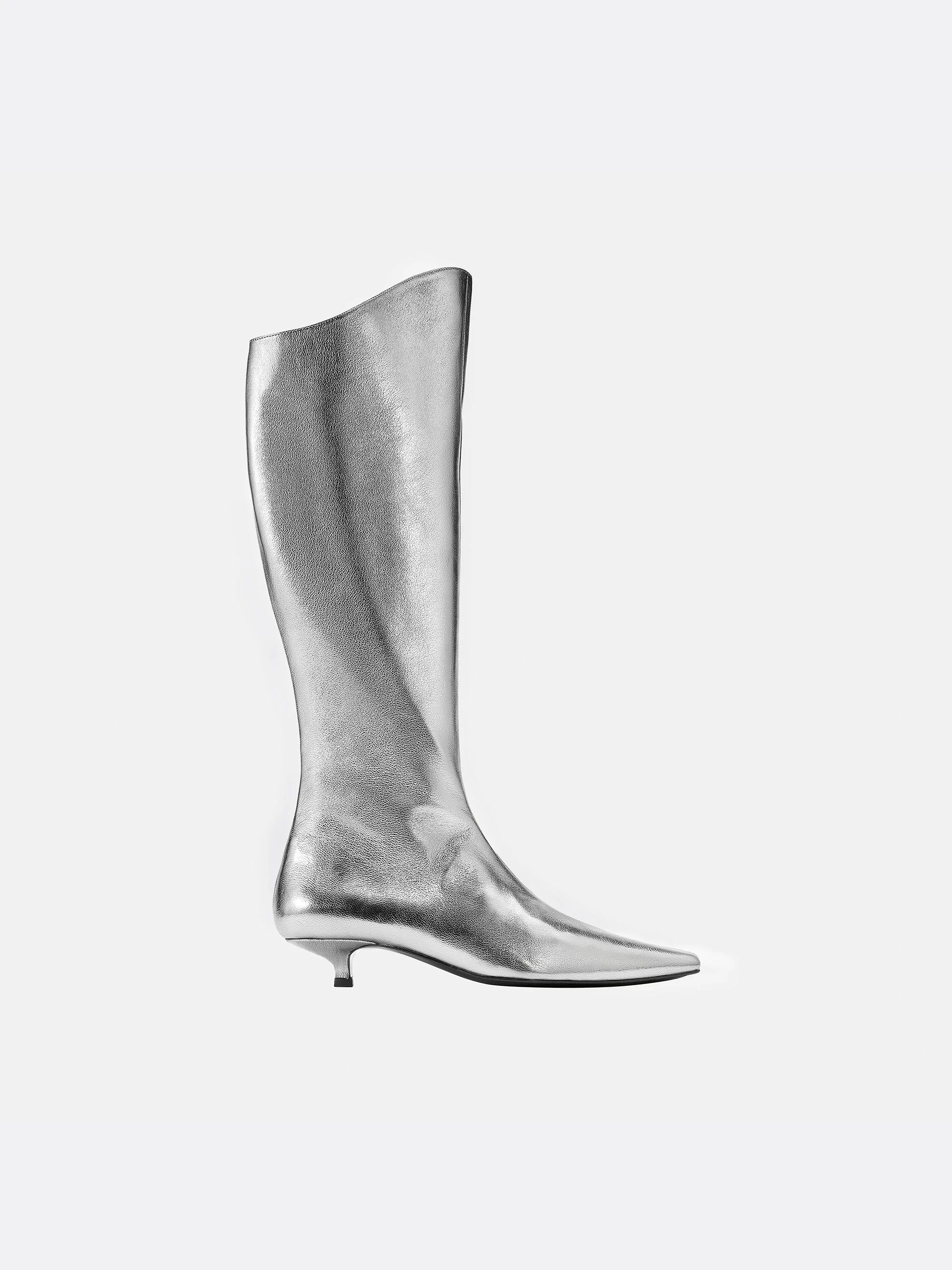 秋冬流行的靴子就买这3双,今年冬天必入款靴子