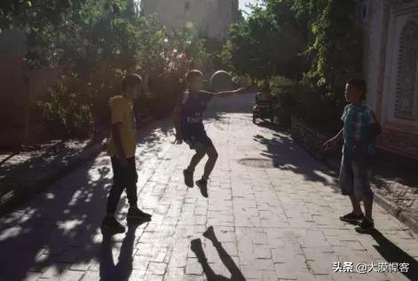 中国足球队历史上的重大胜利,中国足球的未来必有新疆一席之地