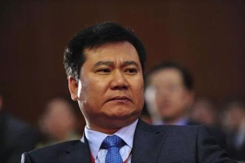 0元卖球队，放弃苏宁控制权，马云投了10亿后，张近东再次行动