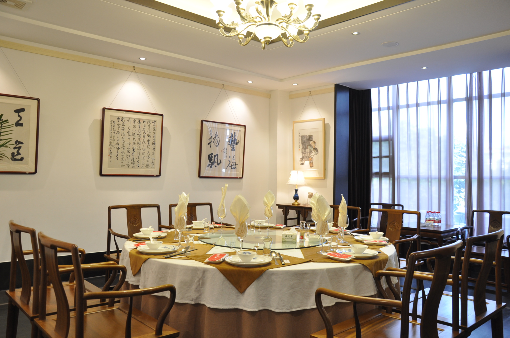 神奇的“瑞德丰蚝油猪手”品大师之作,美女士之颜