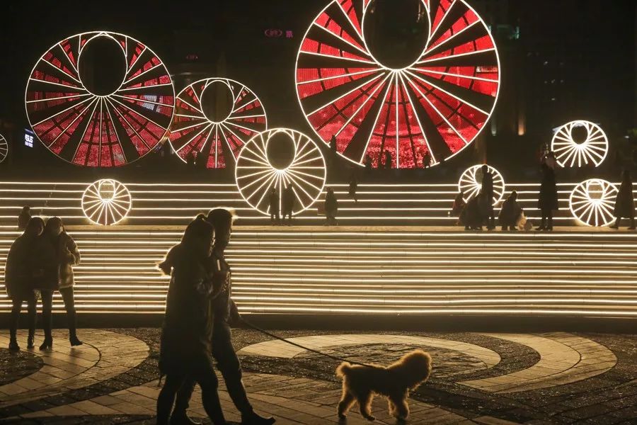 在宁波街头，我被暖到了