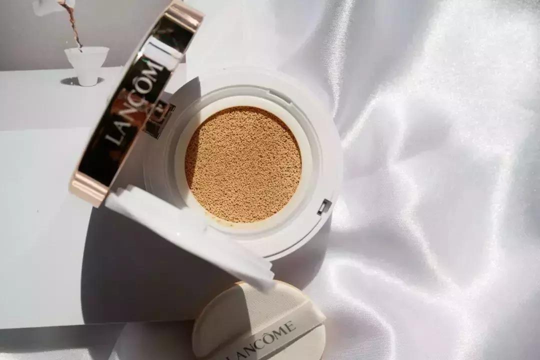 又遮瑕又保湿的气垫,推荐一款平价保湿气垫