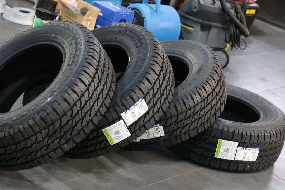 老车翻新修复三菱帕杰罗v97,帕杰罗v97整车整备翻新长视频