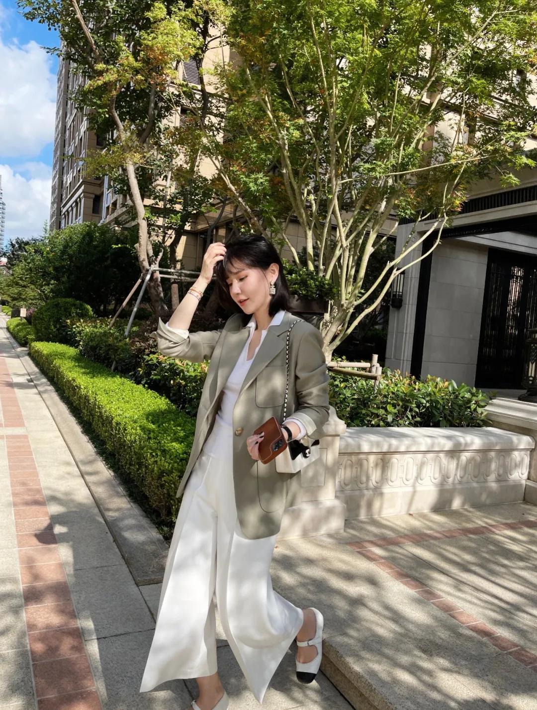 5套秋季穿搭简单时髦又漂亮哟,初秋30-40岁穿搭