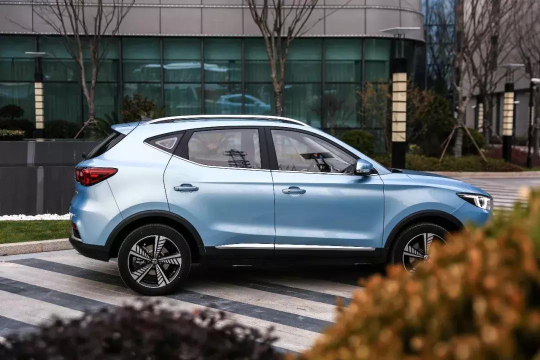 能开400km的纯电动小型suv,一款惊艳的纯电动suv