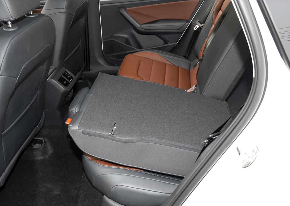 10万买大空间轿车首选这三款,预算不超六万的自动挡汽车推荐