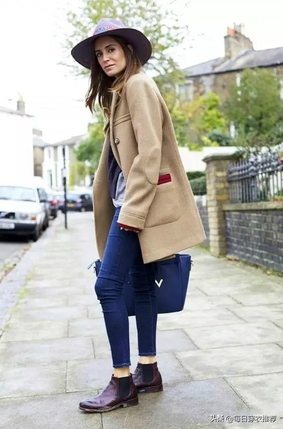 鞋子穿软底的好还是硬底的好,怎么挑选鞋穿着最舒服不累脚