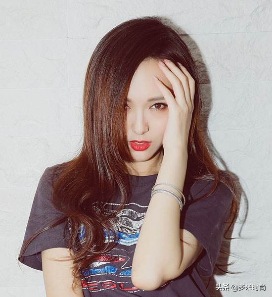 唐嫣和杨幂的发际线,杨幂额头高怎么弄刘海