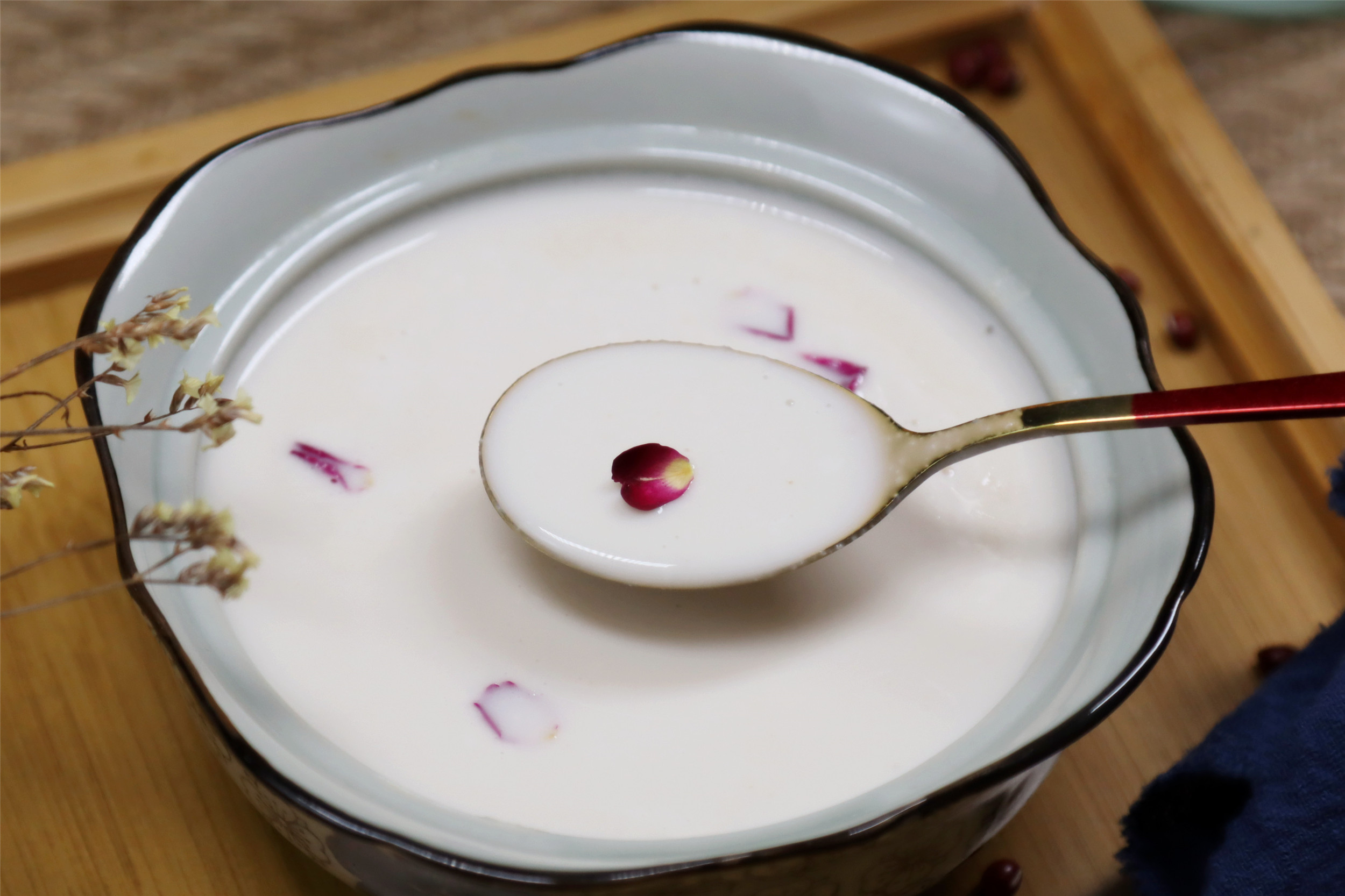 瀹朵汉涓夊ぉ涓ゅご鐐瑰悕瑕佸悆,瀹朵汉姣忓懆鐐瑰悕瑕佸悆鐨勮彍