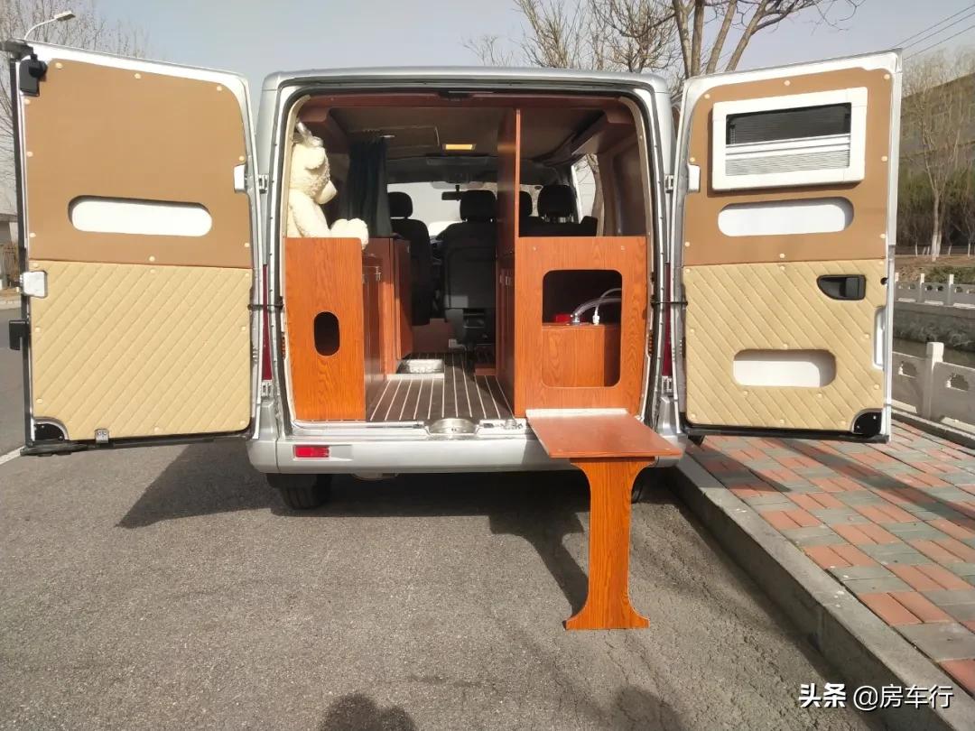 房车价格5-10万元低顶b型房车,房车大全20-30万的c型高档房车