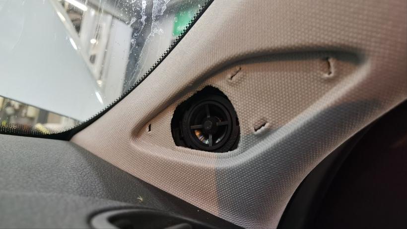 越野轮胎前后配,越野轮胎搭配在小轿车上好不好看