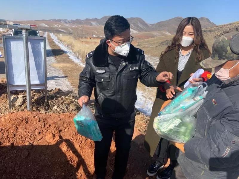 村民“点单”，“代购员”竟是…包头日报