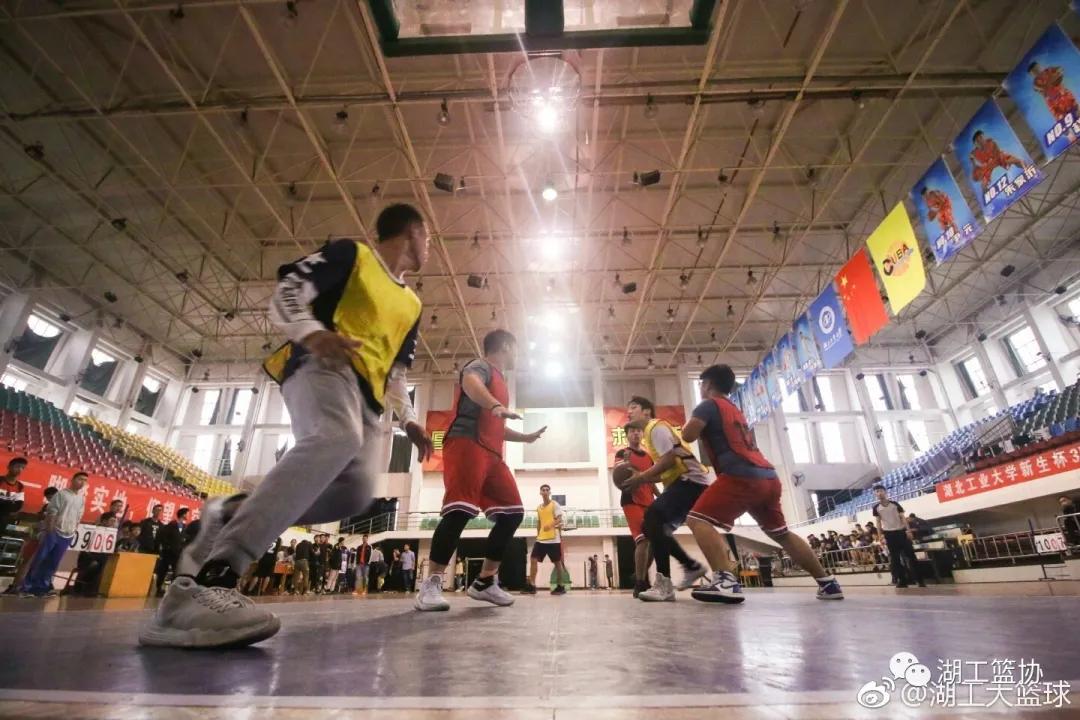 五年长卷画完待续篮球精神永不停歇