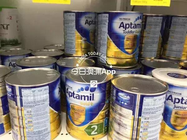 澳洲华人在超市买奶粉被骂,中国人在澳大利亚买奶粉事件
