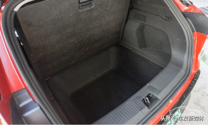 小鹏g3i520g,小鹏g32021款试驾