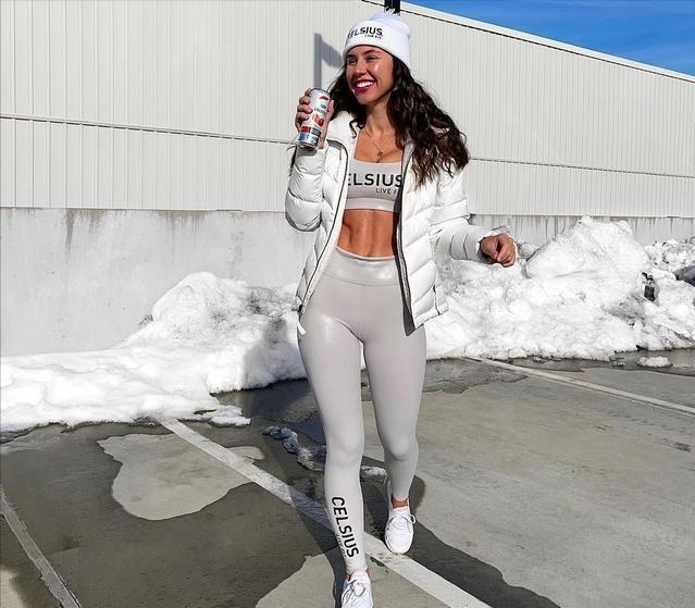 肌肉型女生怎么健身好看,如何健身身材更美