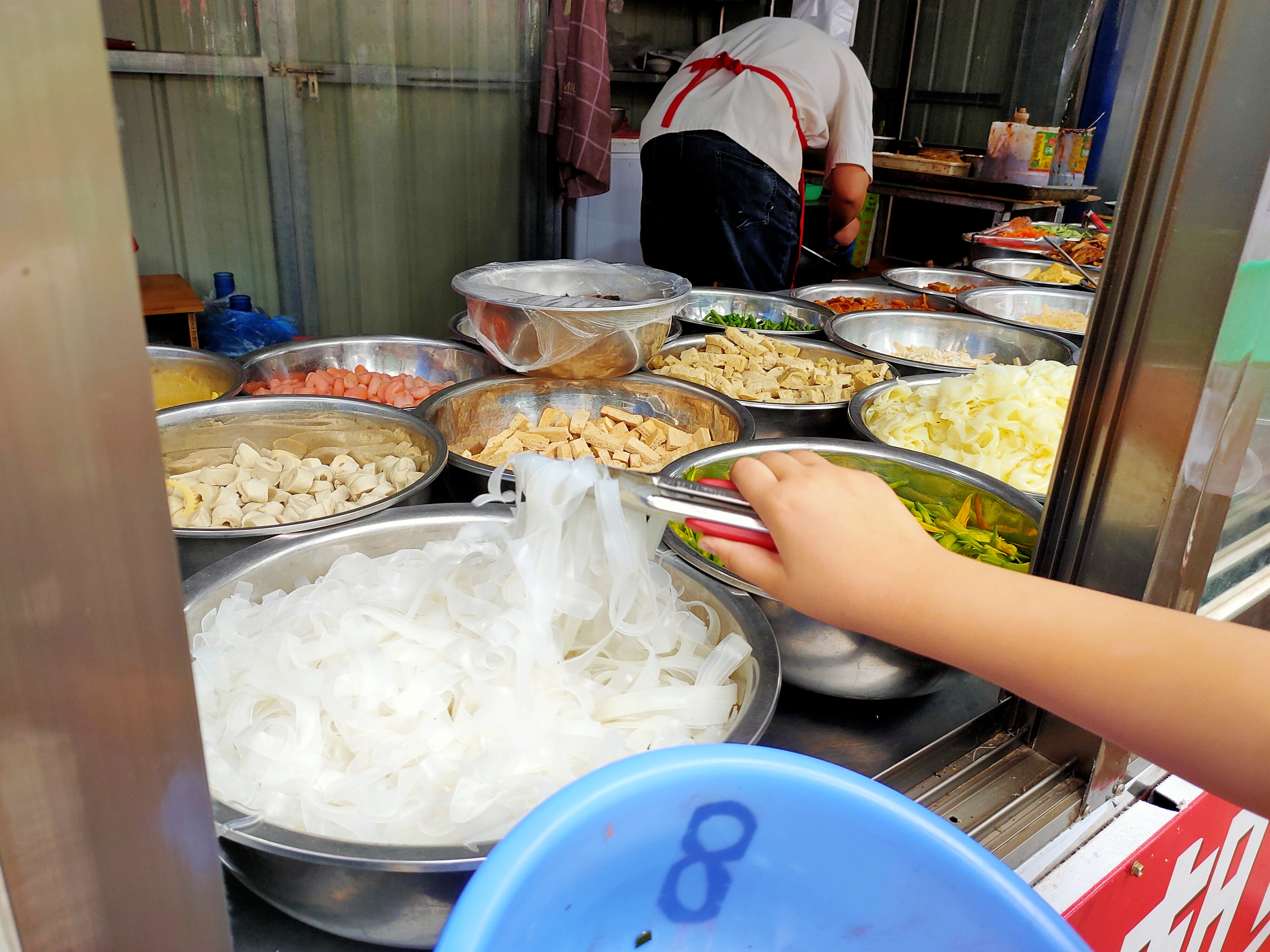 小区摆地摊小吃推荐,小区门口最适合摆摊什么小吃