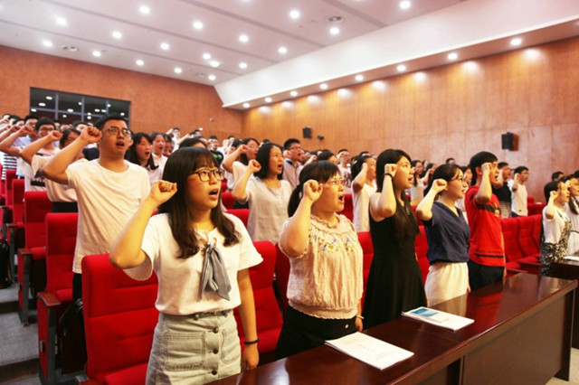 珠三角乡镇公务员值得吗,珠三角的公务员怎么样