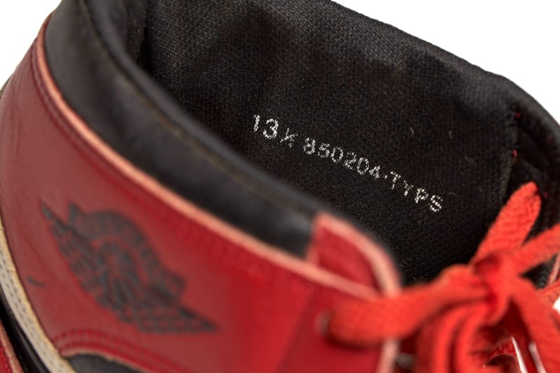 一双鞋能换北京二环一套房！这些「真天价鞋」你肯定没见过