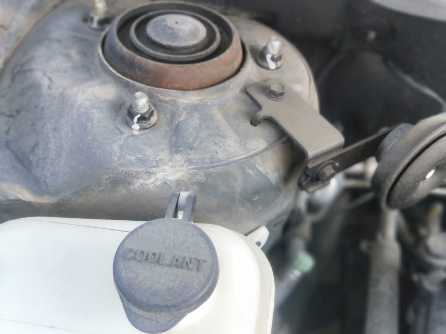 8年的二手车9万公里正常吗,现代悦动二手车10万公里