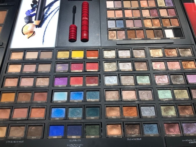 娑╄胺瑗挎鐧捐揣,涓滀含娑╄胺瑗挎鐧捐揣鍟嗗満