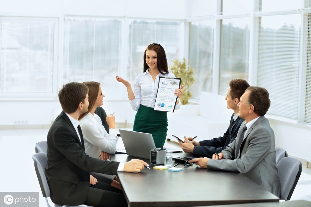 前台文员年度工作计划关键词,前台文员的未来工作设想怎么写