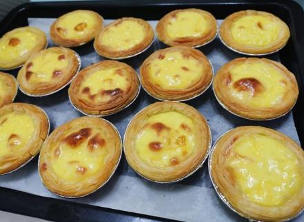 葡式蛋挞和普通蛋挞更甜,如何用葡式蛋挞液制作蛋挞