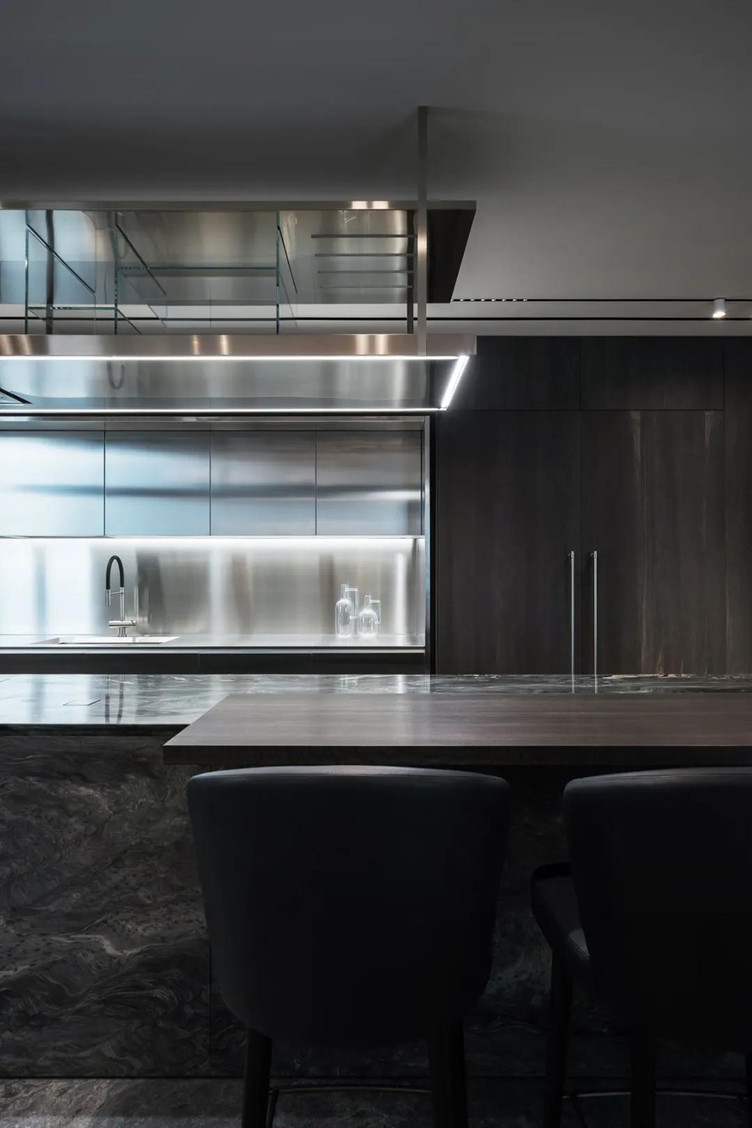 290㎡的复式豪宅，太帅了