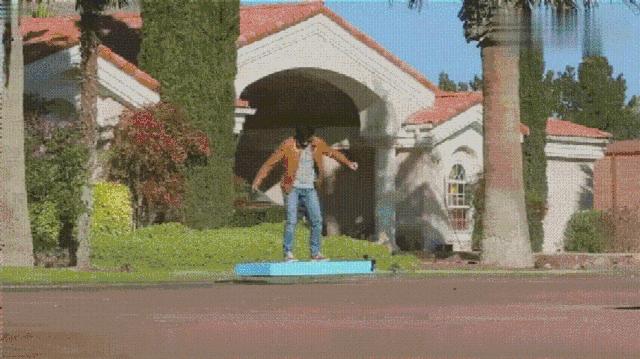 特斯拉悬浮滑板多少钱,特斯拉折叠电动滑板