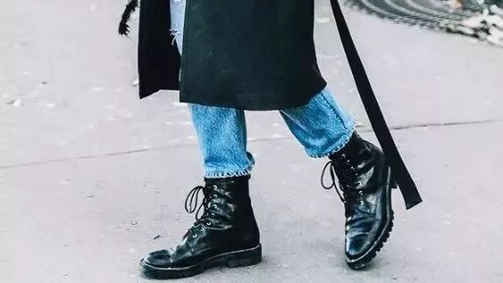 换季整理清洗外套羽绒服,夏季大衣羽绒服怎么洗干净