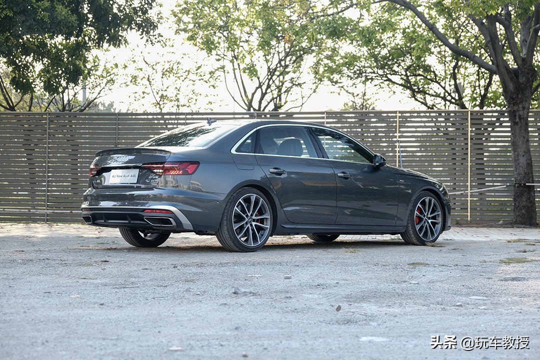 奥迪a4和特斯拉model3怎么选,特斯拉model3焕新版奥迪a4