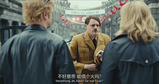 最适合躲在被子里看的电影,适合躲在被子里面看的电影