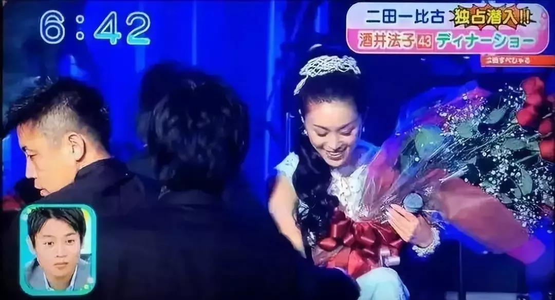 閰掍簳娉曞瓙蹇冧腑鍏呮弧浜嗕綘,閰掍簳娉曞瓙鐙櫧