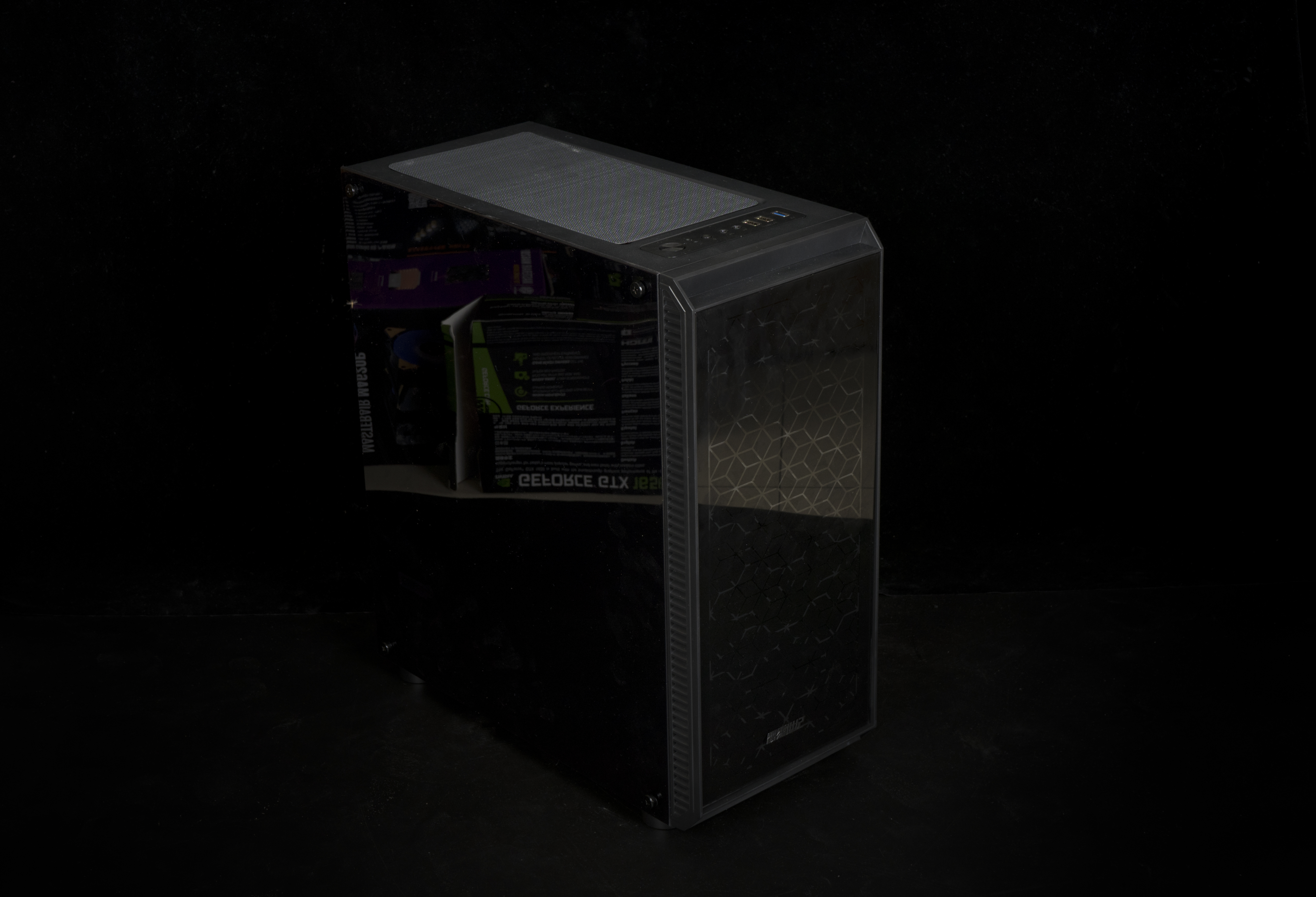 雷霆世纪复仇者v154怎么样,雷霆世纪复仇者电脑主机