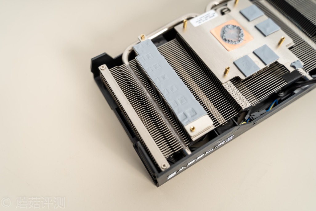 蓝宝石rx5808g超白金oc拆机,蓝宝石rx5500xt白金版8g拆机