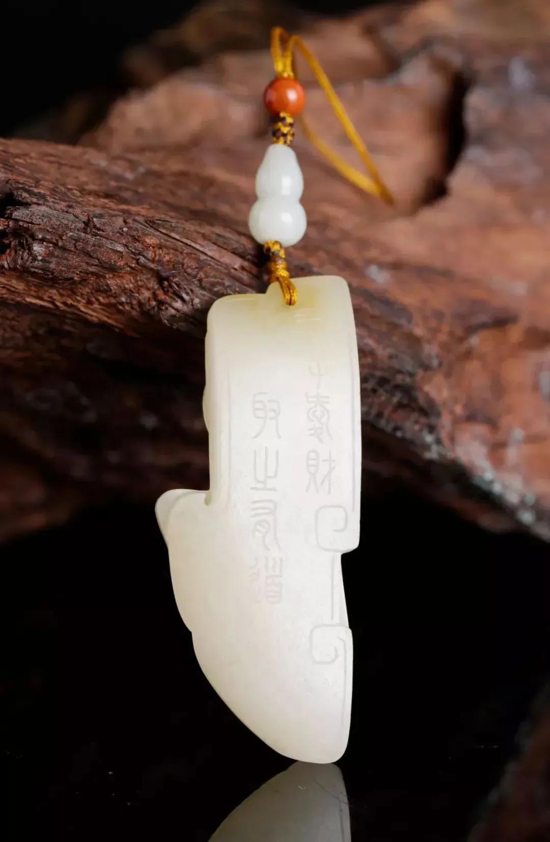 翡翠貔貅的寓意和佩戴技巧,翡翠玉貔貅知识