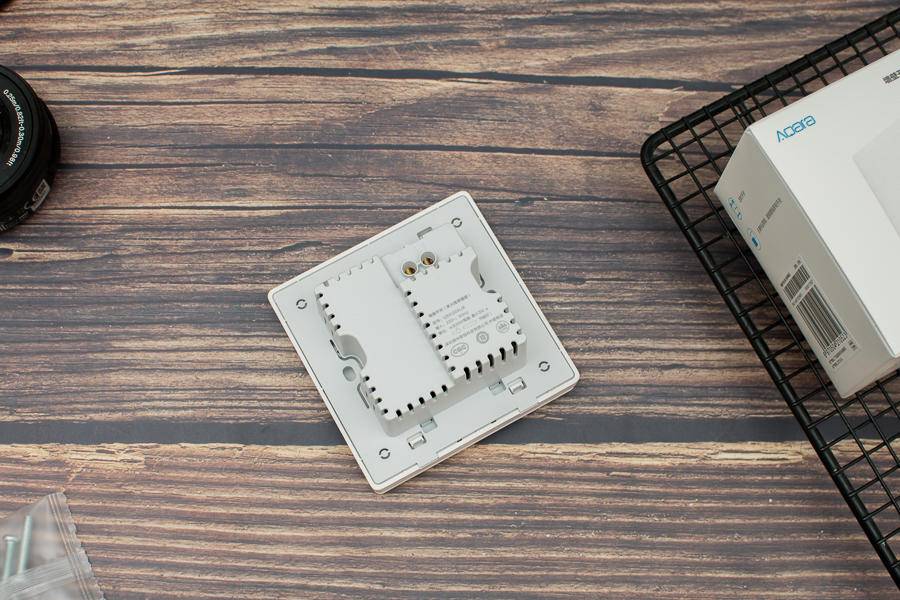 绿米aqara智能门锁n100使用方法,aqara智能门锁n100电池盖怎么打开