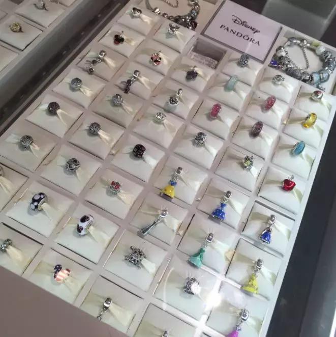 潘多拉全球市值,市值暴跌3000亿