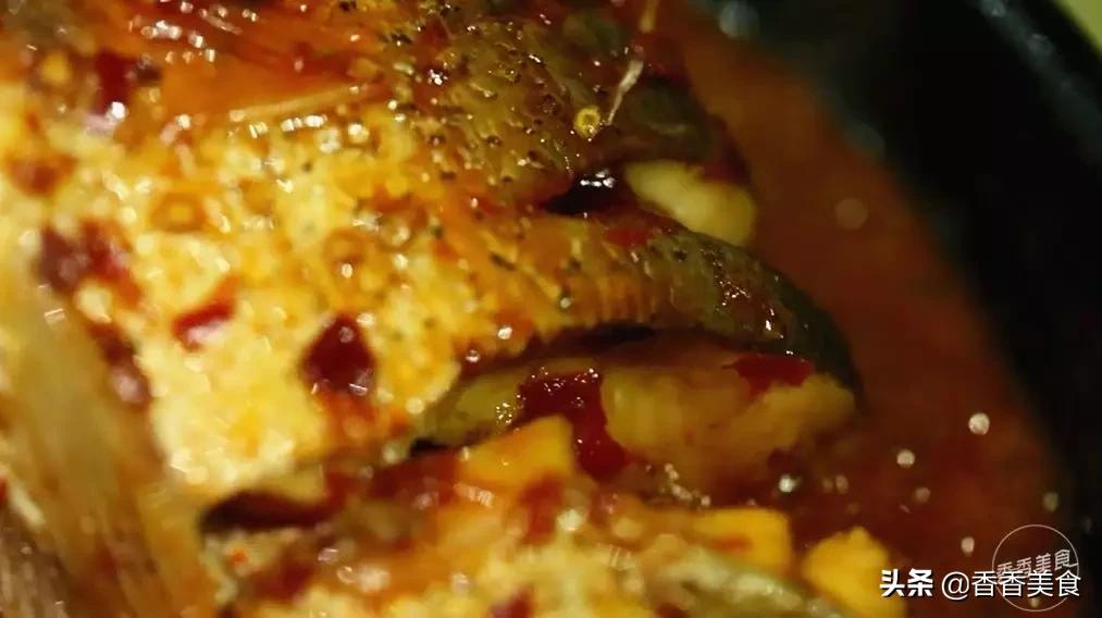 铁锅炖鱼平底锅,一口平底锅