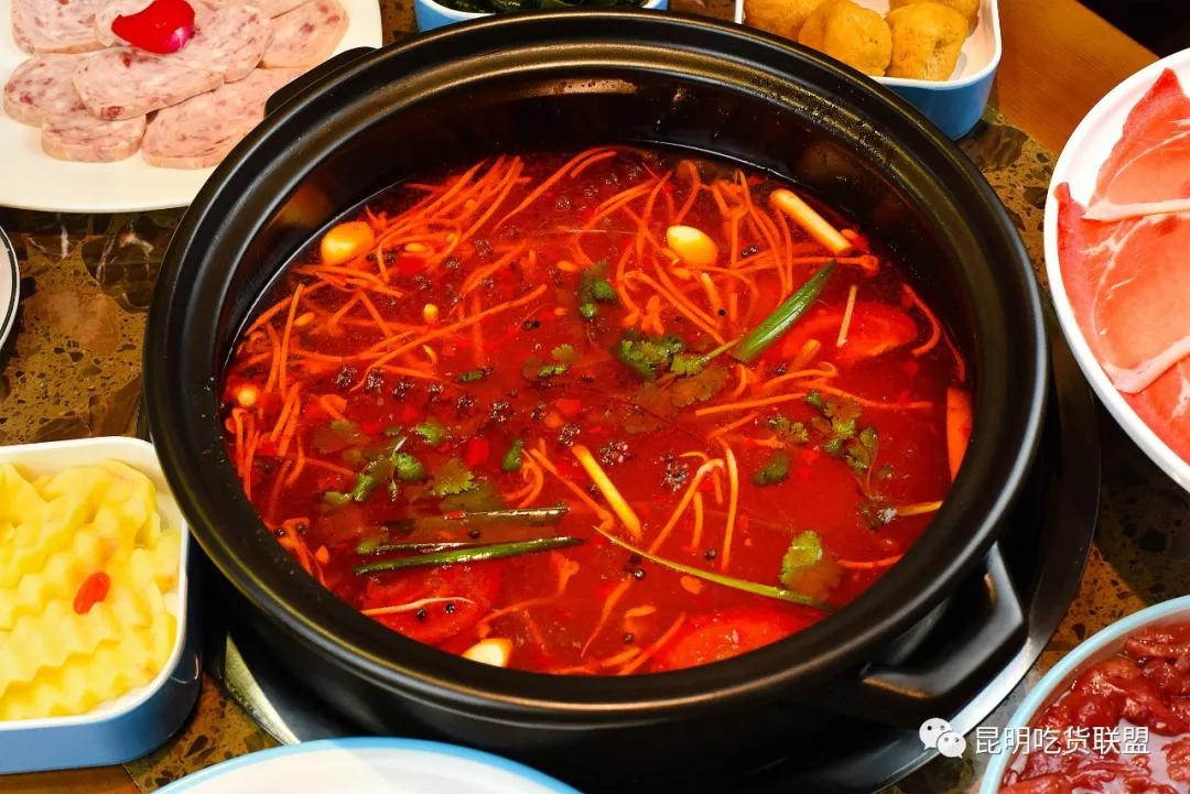 昆明藏在巷子里的酸汤火锅,昆明酸汤火锅