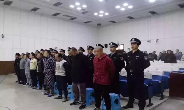 好消息！2019河南城乡居民基础养老金最低标准再提高；监控拍下平顶山女童被拐全过程，只用了60秒