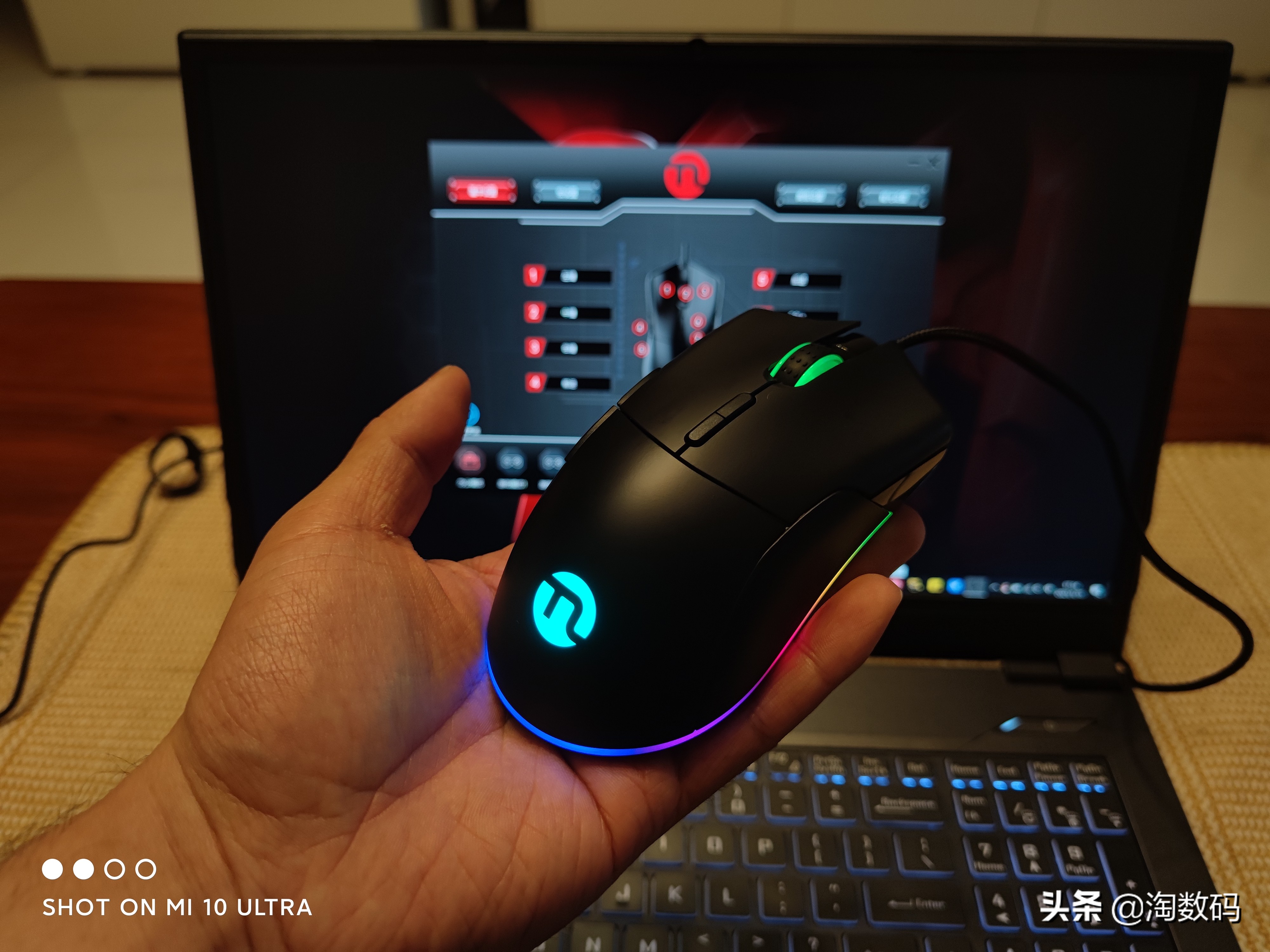 吃鸡鼠标宏京东自营套装,rgb小钢炮鼠标多少钱