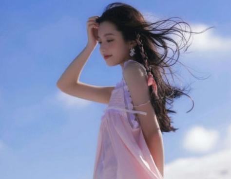 男人喜欢白玫瑰还是红玫瑰,男人心中的红玫瑰与白玫瑰