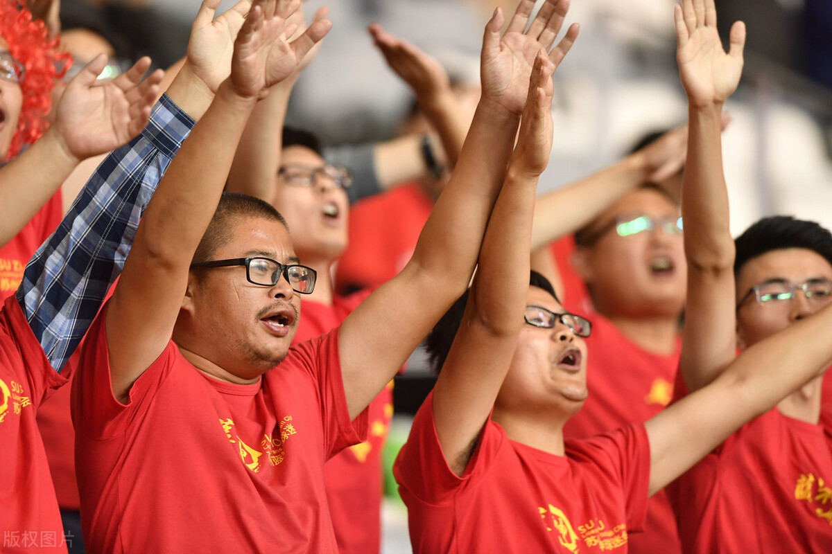 国足12强赛第一战,国足12强赛结束